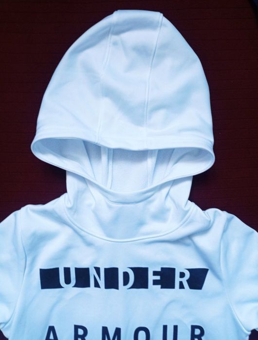 Из США Толстовка с капюшоном от Under Armour