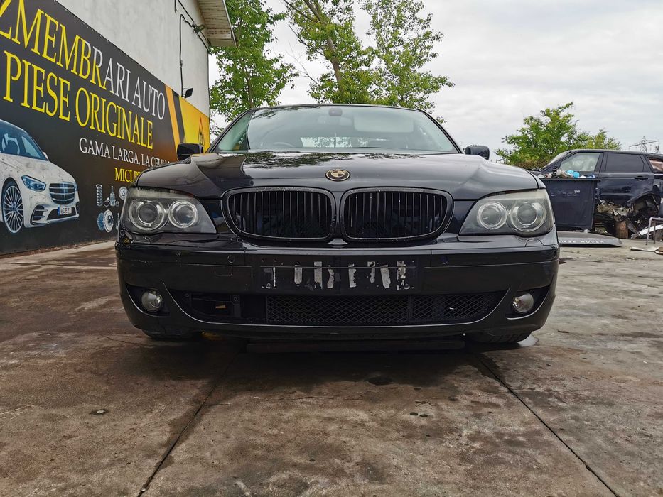 Dezmembrez bmw seria 7 e65 faceloft 730 231 cp m57d30a/bara fata e65/