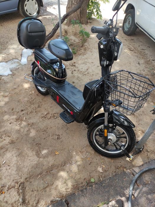 Электроскутер куплен 2 месяца назад