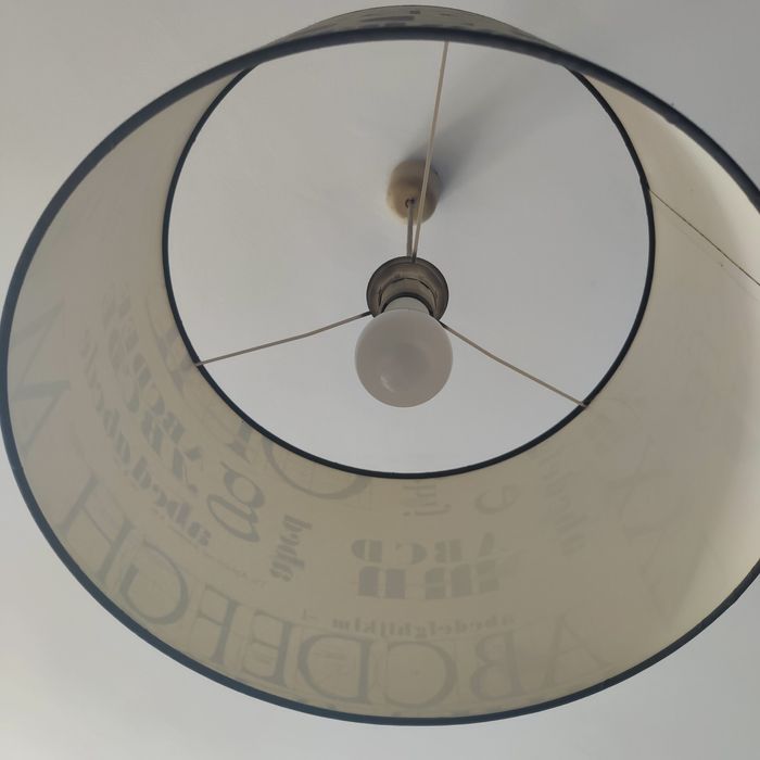 Полилей за таван