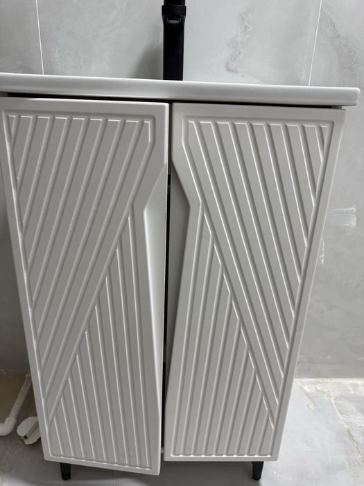 Раковина новый Без смесителя