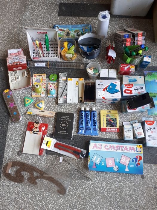 Канцеларски материали за магазин