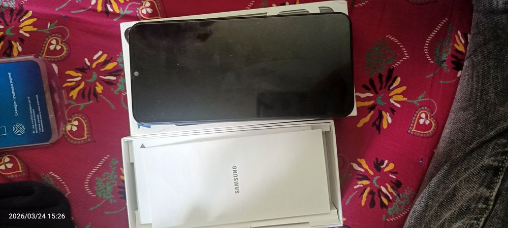 Самсунг А. 50. Телфон