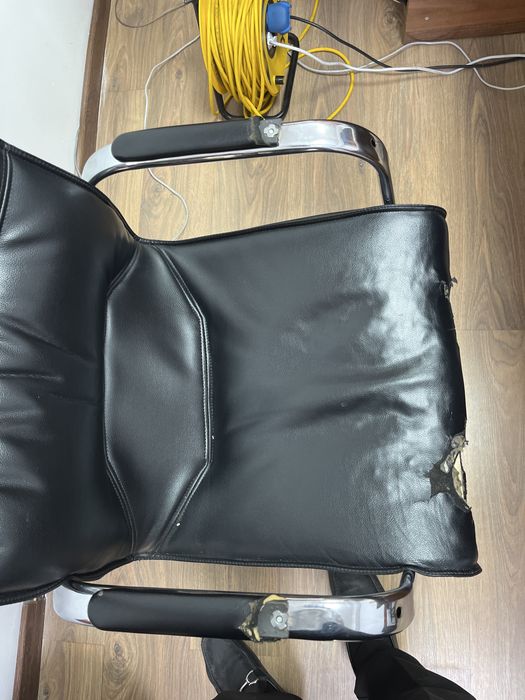 продам кресло офисное