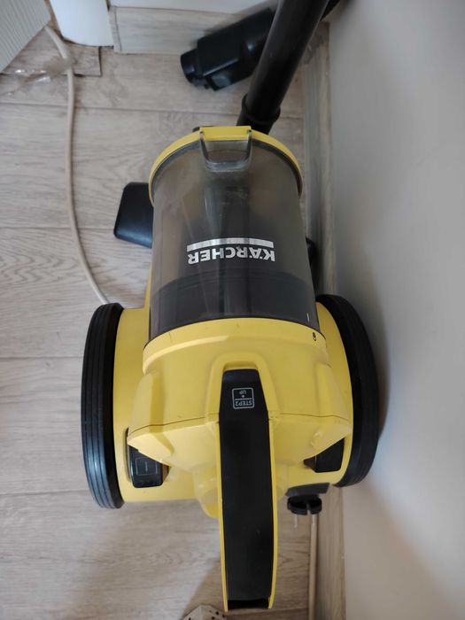 Пылесос KARCHER!!!
