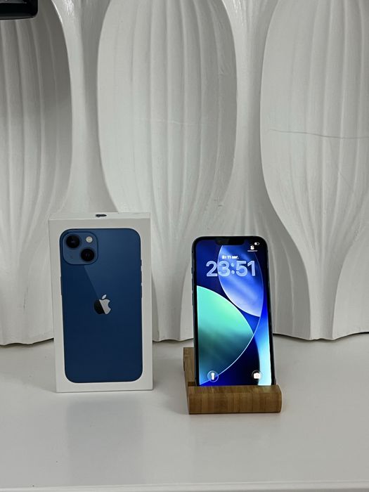 iPhone 13 128 GB 86% аккумулятор