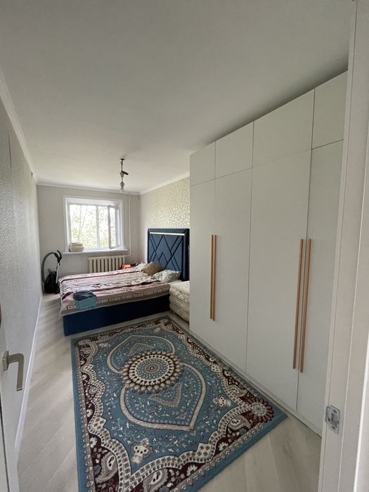 Срочно продам двухкомнатную квартиру