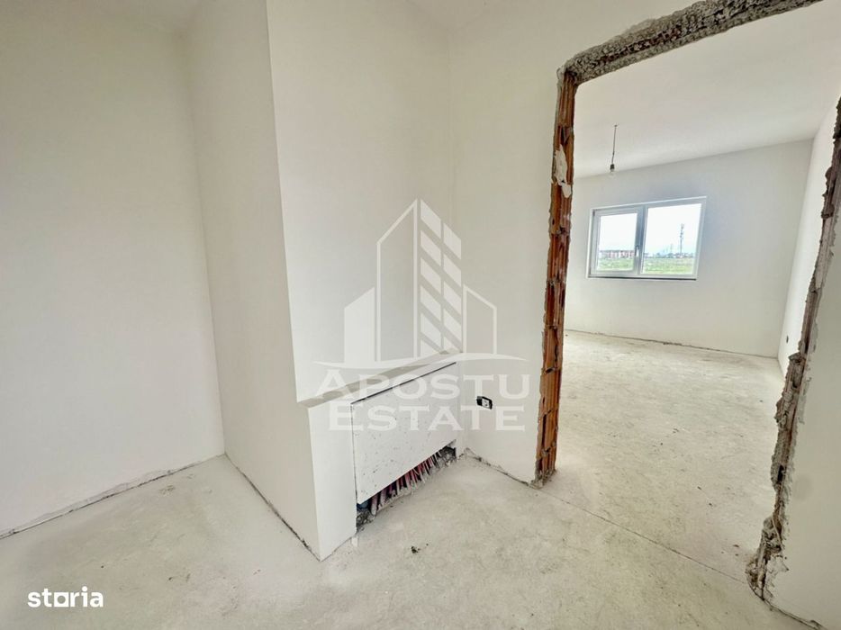 Duplex cu 5 camere in zona benzinariei Eso din Giroc