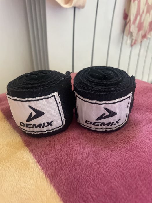 Срочно продаются бинты боксерские