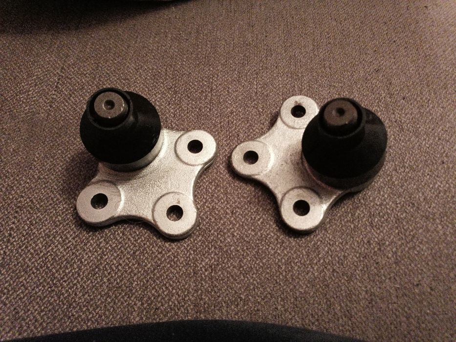 Pivoți Opel Corsa A/B, TRW Y3122