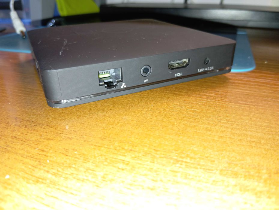TV BOX EON IPTV Android приемник