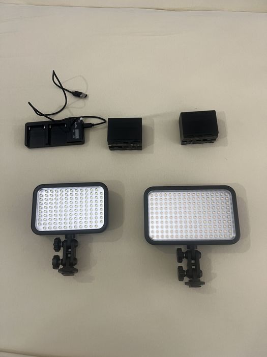 Lampa Godox led 126 si 127