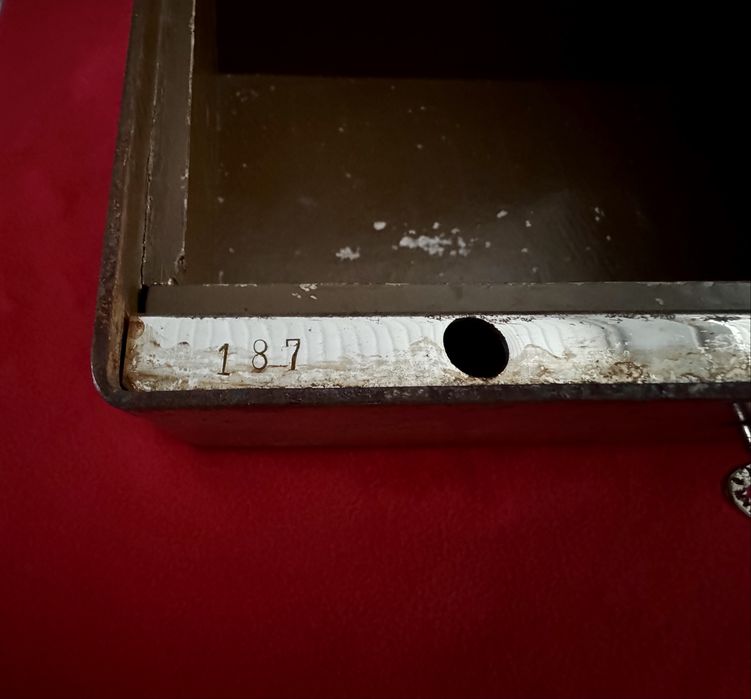 Стара швейцарска каса / сейф A&R Wiedemar Bern