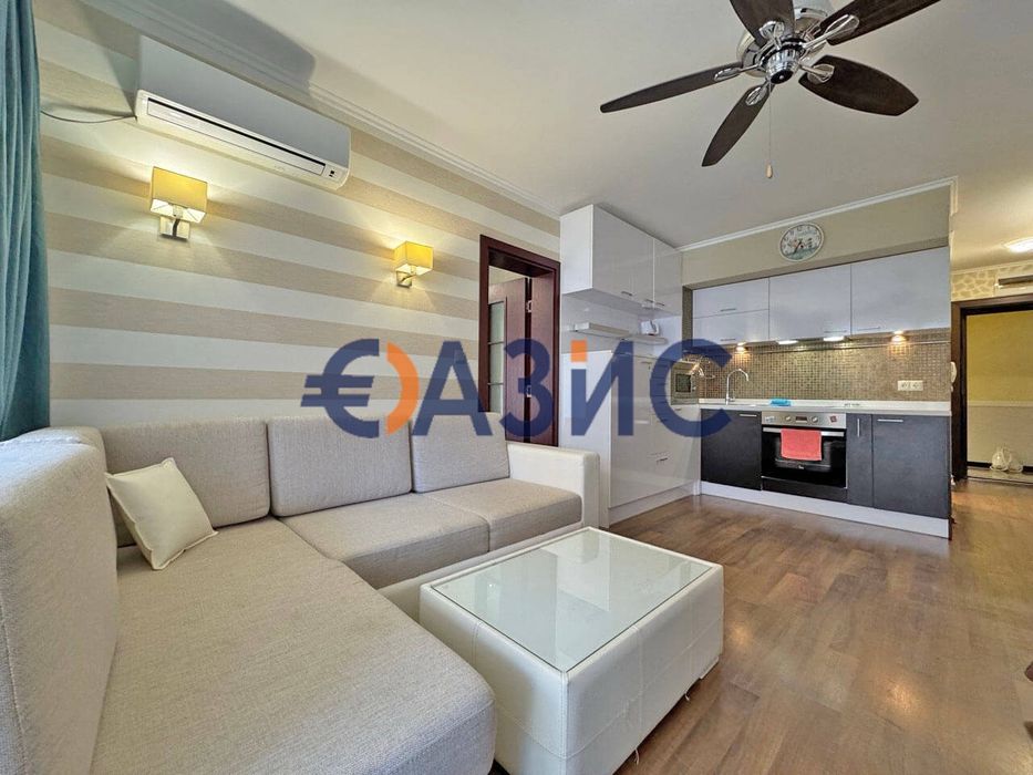 Продава се Двустаен апартамент в Поморие - 72 кв.м за 1598 €/кв.м - Снимка #2