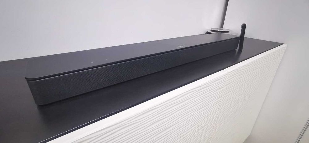 Bose Smart Soundbar 300 Sunet Premium și Funcții Inteligente integrate