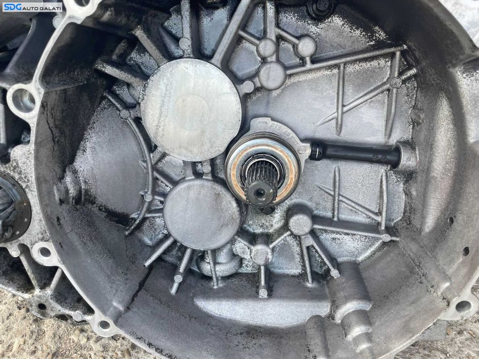 Cutie Viteze Manuala 6 Trepte Volvo S60 2.4 D D5244T 2000 - 2009 Cod RF666R-7F096-AA 9482432 666R 7002 BC [2806X]