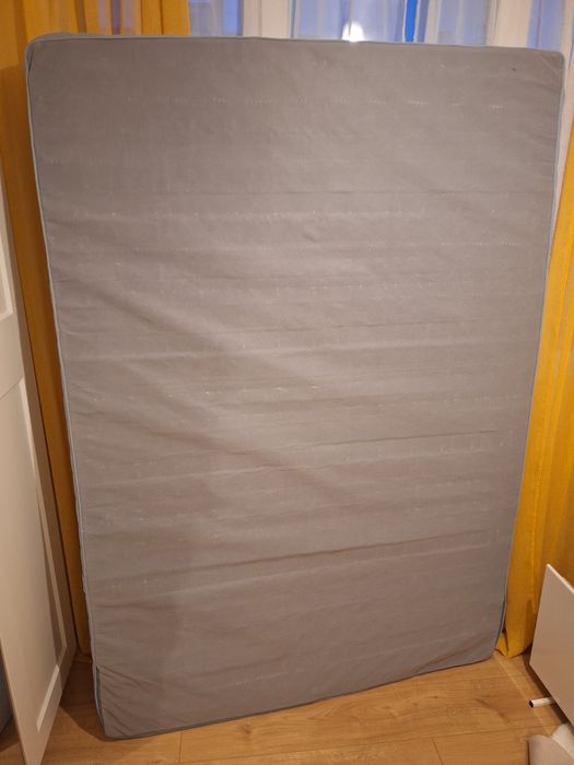 Матрак 200х140см IKEA еднолицев