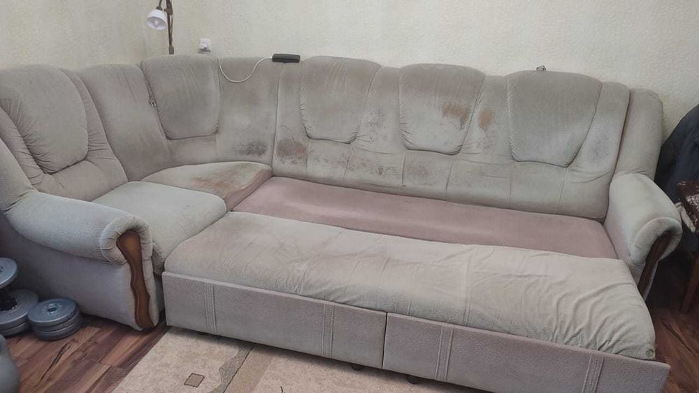 Бесплатно, диван угловой 3,0 м + кресло