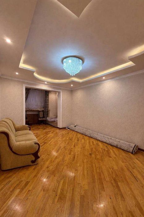 Просторная квартира 108 м² с мебелью на Х. Алимджана, Дархан