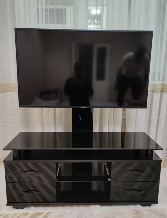 Podstavka pod tv. Подставка тумба род тв