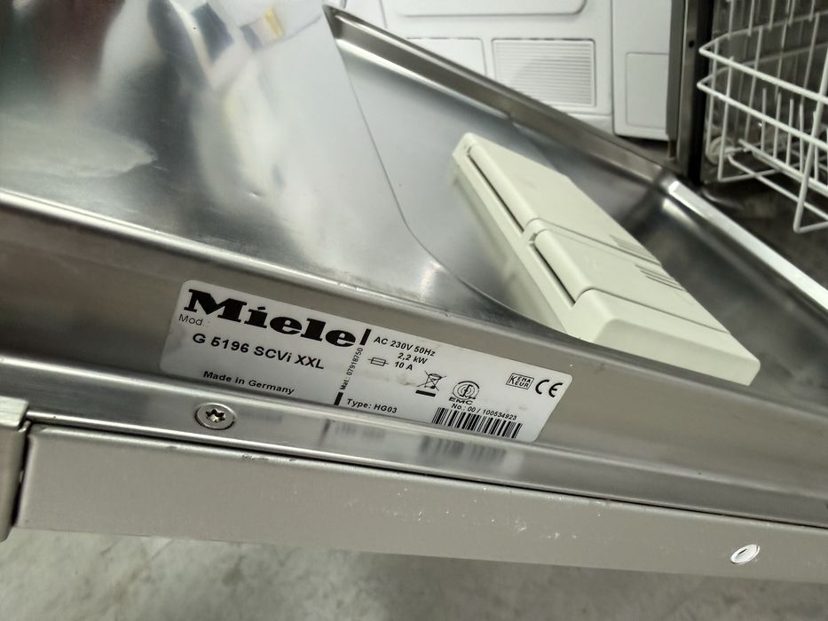 Съдомиялна  Miele за вграждане MIELE