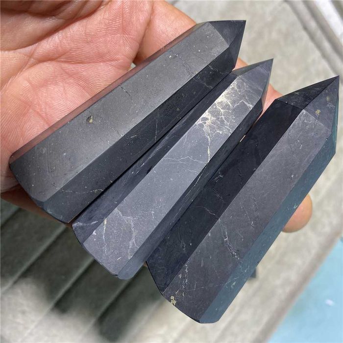 За Вашата Колекция Обелиск Защитен Амулет от Шунгит Благороден Минерал