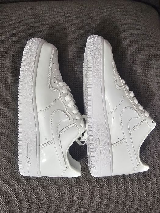 Adidasi Nike marimea 38