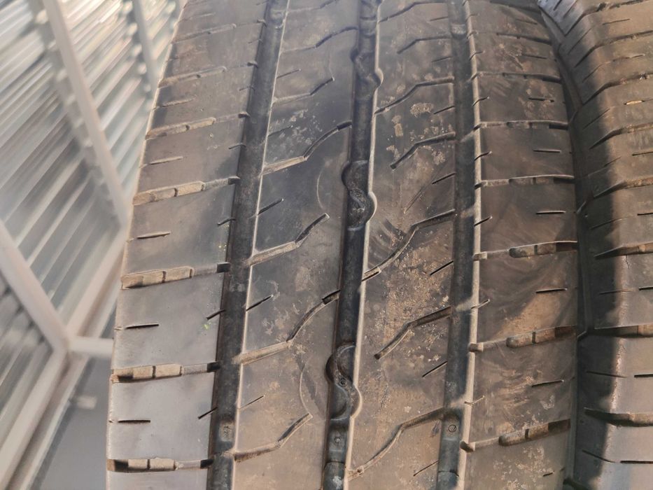 4бр.летни гуми 225/65/16C Semperit