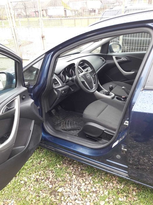 OPEL ASTRA J 2.0 CDTI Din 2011 Euro5 cu 165CP Neinmatriculat