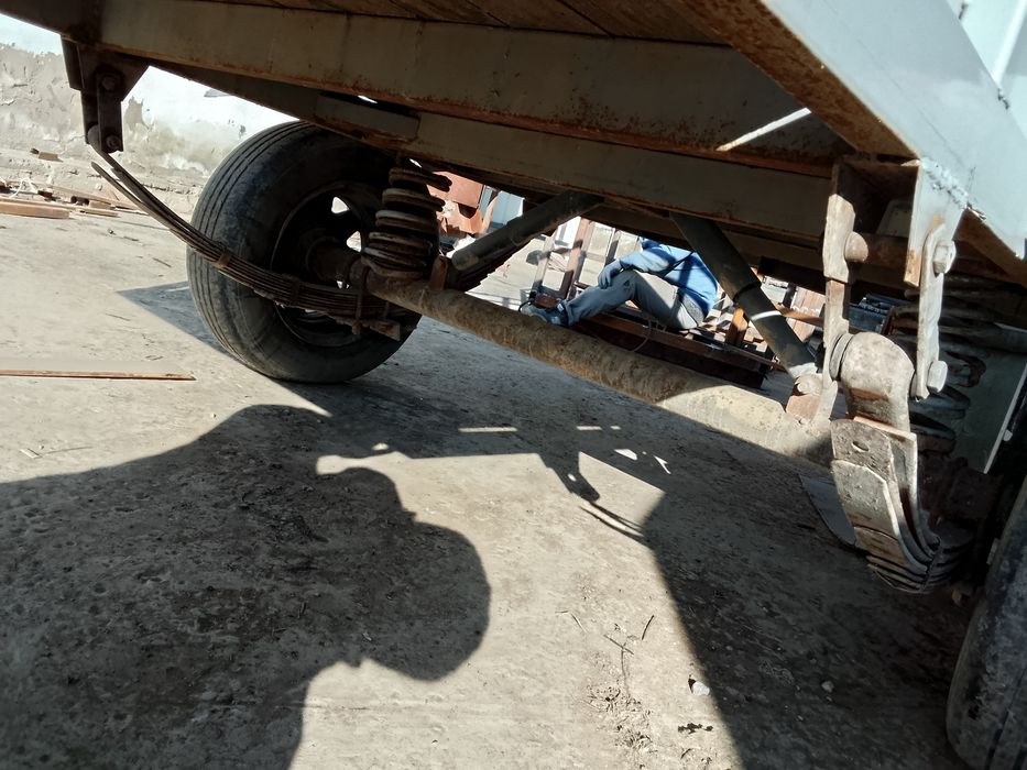 Прицеп қолдан шыққан