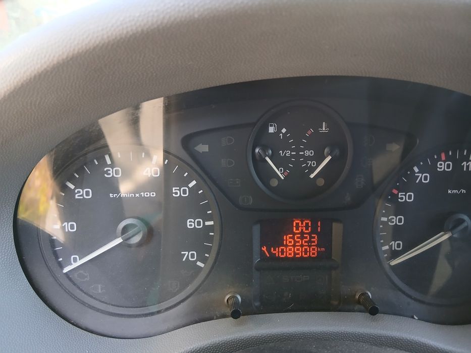 Peugeot expert 2008