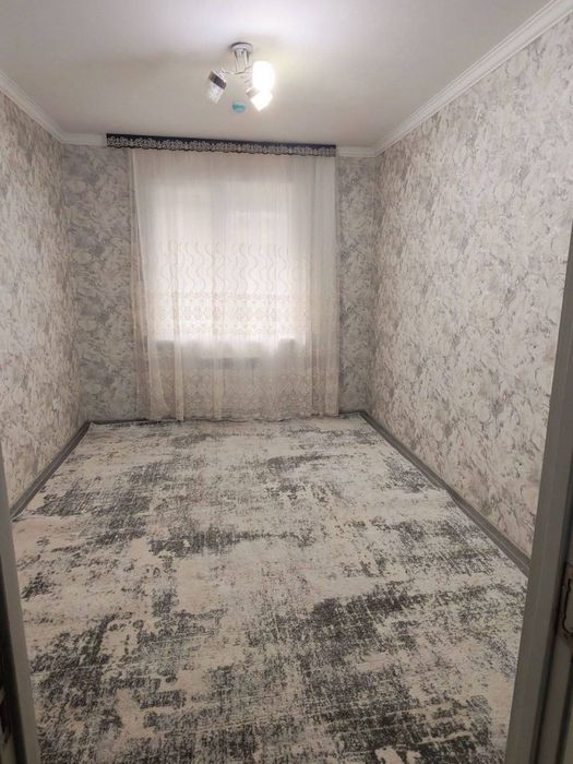 Srochna 3 xonali uy arendaga beriladi Yanshnabod olmos mahalla