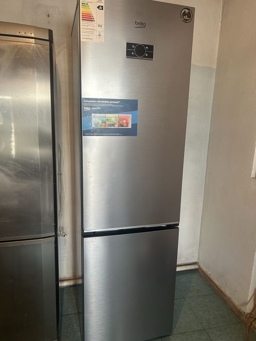 Продам холодильник