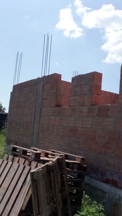Executam diverse lucrari constructii