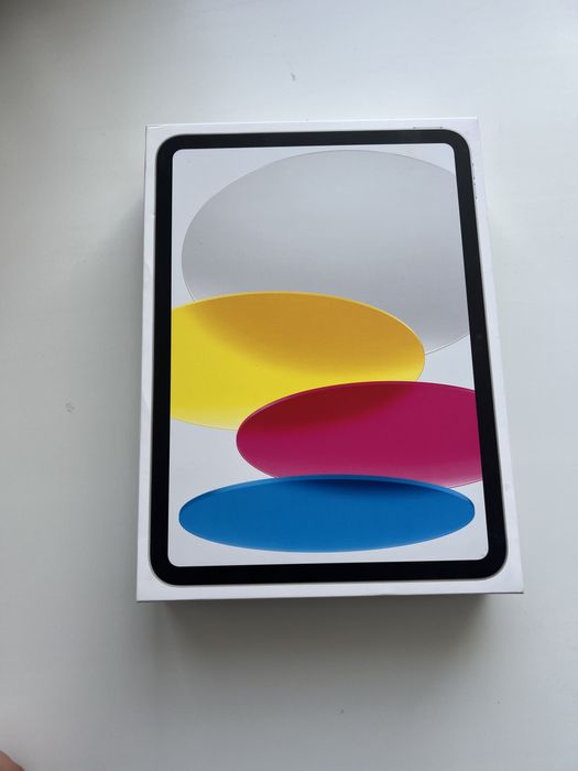 Коробки от продукции Apple