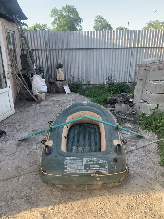 продам лодку одноместную