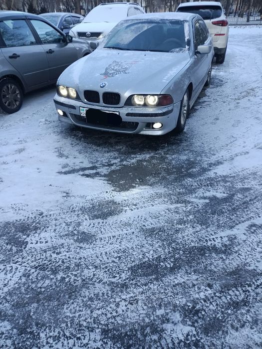 Продам бмв е39 ,528. Объем 2.8