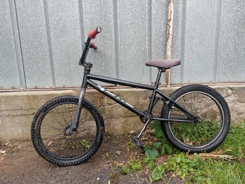 Продам BMX rush hour