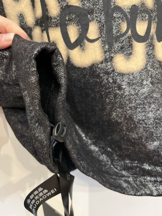 Hanorac Labubu oversize paiete