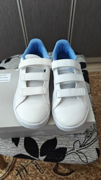 Детски маратонки Adidas 30 номер