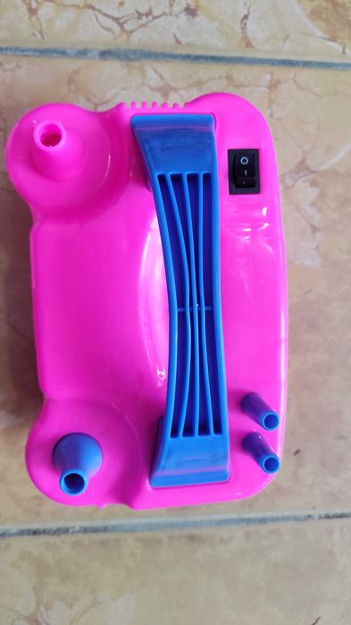 Шар ишириш учун насос. Электрический воздушный насос. Насос для шаров.