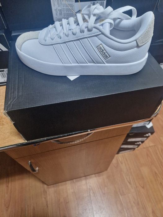 Vand lot 10 buc, Adidas nr 39.5 cu 24.5 cm