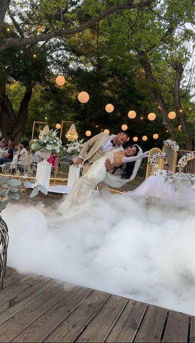 Танц на облаците,Огнено Цвете,Експлодиращи балони,Сценични фонтани