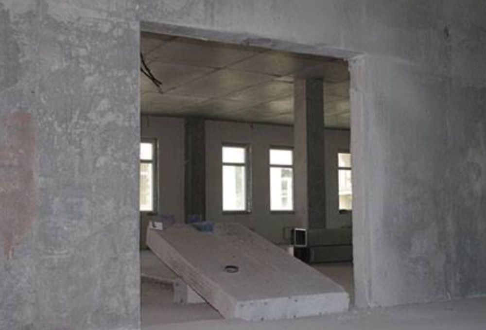 Алмазная резка дверных проёмов