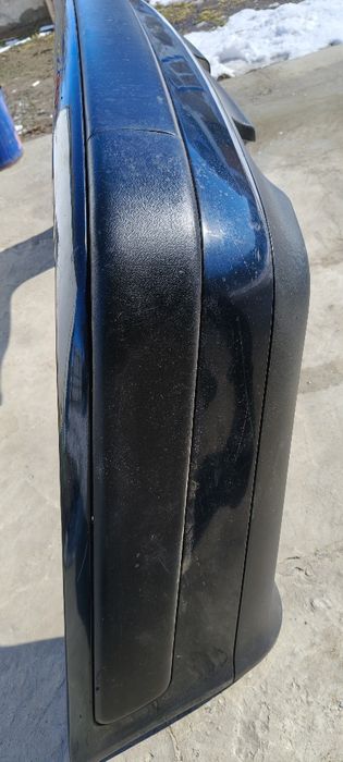 Бампер на ауди 100 с4