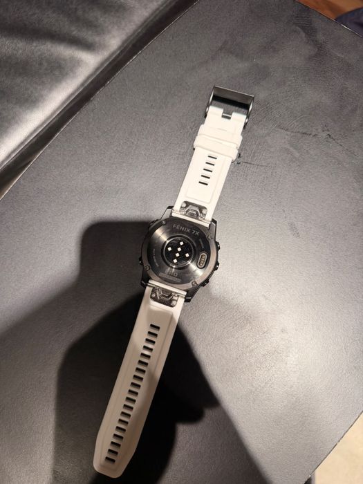 Garmin Fenix 7X. .