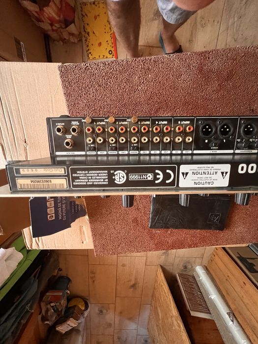 Mixer dj Behringer vmx 1000