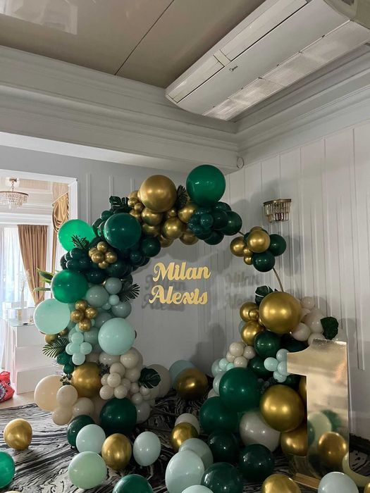 Aranjament baloane/ cristelnita decor, arcada baloane