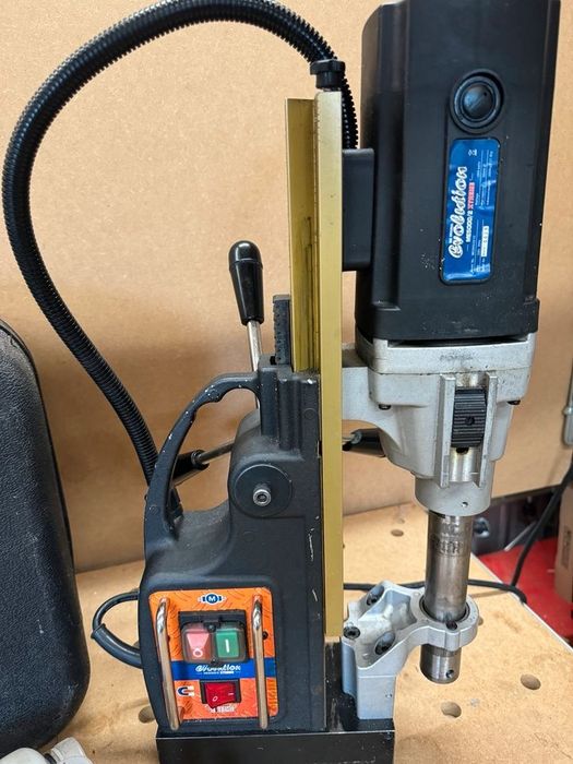 Магнитна пробивна машина EVOMAG50