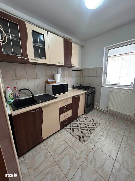 De vanzare garsoniera cu balcon,cf1, etajul 3, mobilata 35000euro